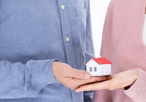 重庆市侦探公司：头婚再婚抚养权怎么判