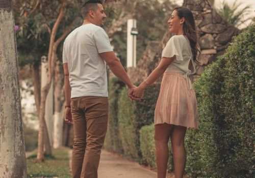 重庆调查取证：哺乳期离婚带孩子能要赔偿吗